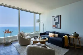 Luxe 67th Flr 2BR: Endless Lake Views, Top Skydeck - Image 2
