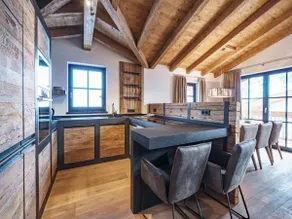 Luxurious Holiday Home in Piesendorf With Sauna - Image 4