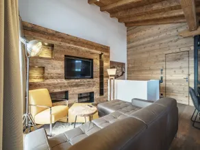 Luxurious Holiday Home in Piesendorf With Sauna - Image 3