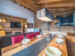 Luxurious Holiday Home in Piesendorf With Sauna - Image 5