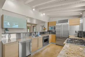 Hidden Gem, Pool, Steps to Beach and St Armands - Image 4