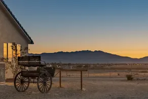 4-BR Desert Oasis near Death Valley & Vegas - Image 4