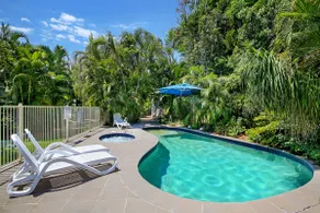 1 BDR Deluxe Apt - Chez Noosa Holiday Apartments - Image 4