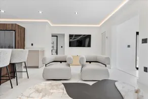 Cozy & Modern Coral Gables Holiday Oasis W pool - Image 5