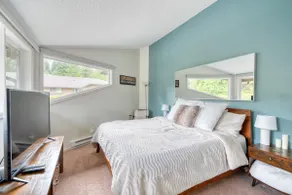 1BR/1BA - Mt. Hood Golf Course - Fireplace - Image 3