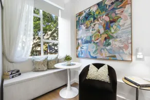 Stylish Studio with Rooftop Harbour Views - Image 3