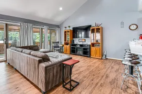 Steps to Marina: Coldspring Retreat w/ Lake View - Image 4