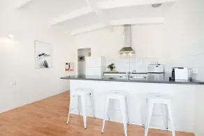 Redgum Apartment - Merrijig - Sleeps 7 - Image 5