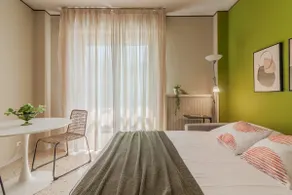 Green Paradise - Image 5