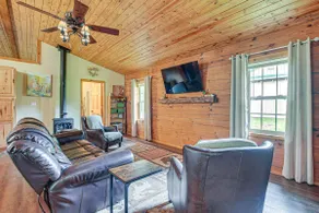 Pond & Fire Pit: Charming Log Cabin Near Blue Rock - Image 3