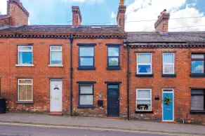 Cozy 3-Bed Home by 53 Degrees Property, Perfect for Business & Groups! - Image 4