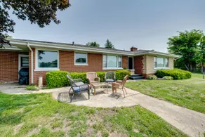 Riverfront Mchenry Home w/ Dock & Kayaks - Image 3