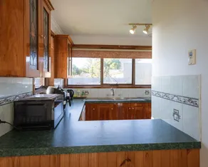 Sea Views in East Devonport - Image 5