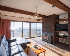 Sea Views in East Devonport - Image 4