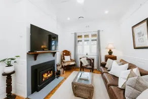 Yarranvale on Gladstone: A Gorgeous Country Abode - Image 4