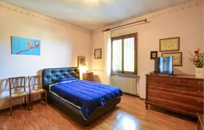 Stunning apartment in Montebelluna - Image 5