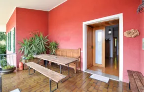 Stunning apartment in Montebelluna - Image 2