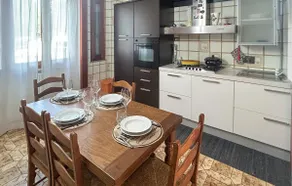 Gorgeous apartment in Collesalvetti with WiFi - Image 5