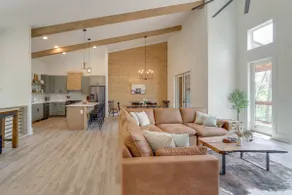 10 Mi to Dtwn: Home w/ Spacious Patio in Ellijay! - Image 4