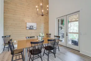 10 Mi to Dtwn: Home w/ Spacious Patio in Ellijay! - Image 5