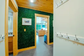 Sugarloaf Ski-In/Ski-Out Condo – Golf, Bike & Hike - Image 3