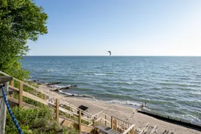 Vintage Cottage on Lake Michigan - Image 3