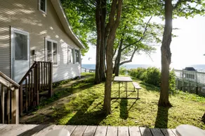 Vintage Cottage on Lake Michigan - Image 2