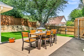 Newly Renovated, Spacious & Modern | THE - Image 4