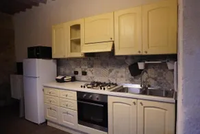 Apartment in Tuscan farmhouse - Image 5