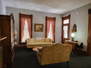 The Nesbitt House - Suite 136 - Image 2