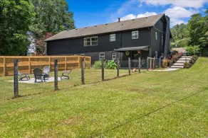 Cute 1BR apt w/Pond views and Pickleball next door - Image 2