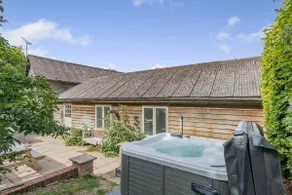2 Bed in Hartest oc-w42830 - Image 2