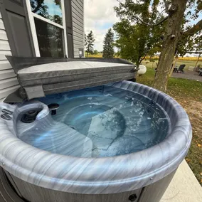 FLX Wineries | Hot Tub | Fire Pit | 12 Guests - Image 3