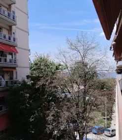 Seafront Apartment With Sea View YR1 - Image 3