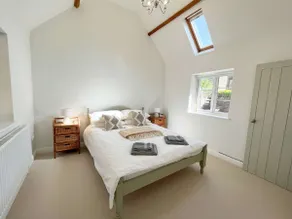 The Dairy cottage with garden and parking - Image 4
