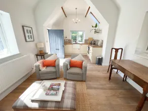 The Dairy cottage with garden and parking - Image 2