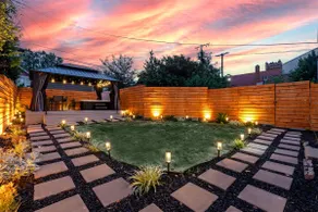 Hot Tub & Gym in the Heart of KC - Image 3