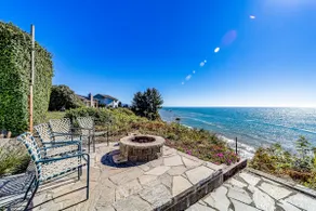 Gorgeous oceanfront estate with amazing views & ho - Image 2