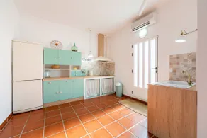 Apartment 'Calma Suite' with Private Garden, Wi-Fi and Air Conditioning - Image 5