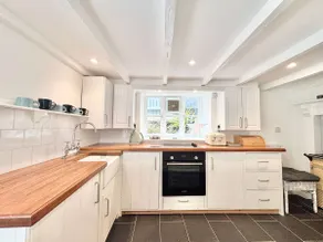 Quaint Cosy Cottage Mousehole - Image 4