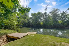 Creekside Cabin | Kayaks + Hot Tub - Image 2