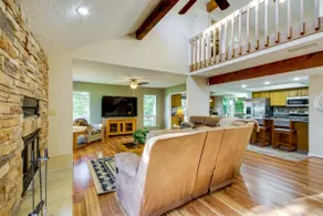 Walk to Pomme de Terre Lake: Pet-friendly Escape - Image 4