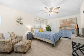 Relaxing Rough River Lake retreat w/ spacious yard - Image 4