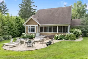 Four Seasons Retreat - Image 3