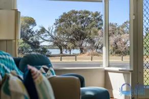 Relax At Dawesville Estuary - Image 2
