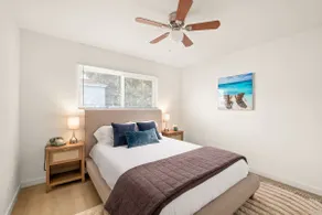 3BR Coastal Zen• Pet friendly • 3 Parking Spots! - Image 3