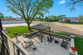 New! Spacious 1BR Flat in the Heart of Royal Oak - Image 4
