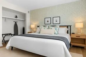 New! Spacious 1BR Flat in the Heart of Royal Oak - Image 2