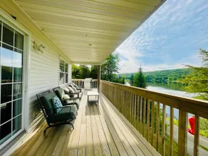 Eagle's View Riverfront Retreat w Panoramic Views - Image 2