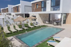 Luxury 5BR Villa / Heated Pool Walk to Nissi Beach - Image 3